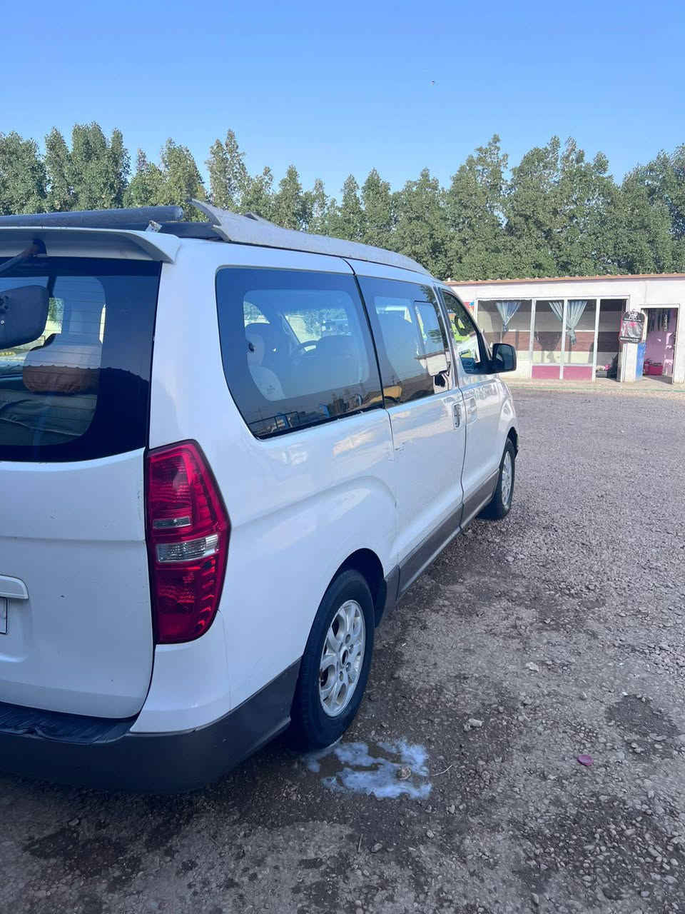 السلام عليكم ستاركس موديل 2010 مفتوح رقم بابل انكليزي شرط التحويل بيهه جاملغ الامامي وجاملغ الخلفي صبغ والباقي كفاله مكينه حداديه كير اكسل تبريد ثلج مكينه لا تنقيص ولا تبخير بل جيس السياره جاهزه  مال جناي السعر 120وبيهه مجال حك الجيه فقط المكان بابل  *********** اخوكم  آبّـــــــوُ كَيـآن
