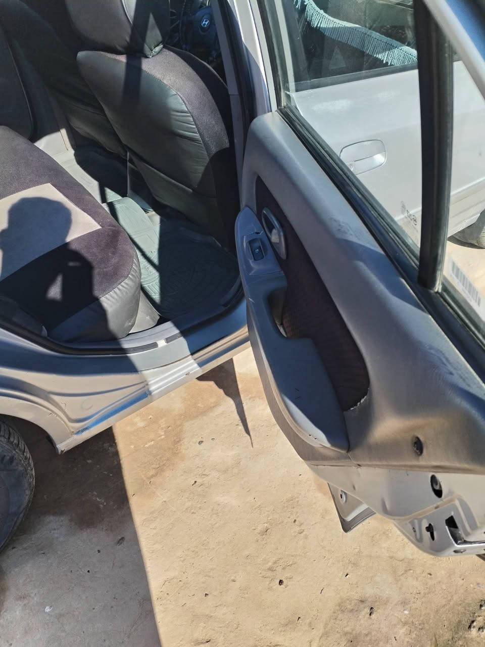 السلام عليكم سياره النتره موديل 2005 بلادي محرك الفين كير محرك تخم تاير جديد رقم كركوك تدفأه تبريد شغلا كهربائيات كلهه شغاله شرط التحول ثاني يوم السعر 76 وبيه مجال للستفسار التصال ***********
***********
