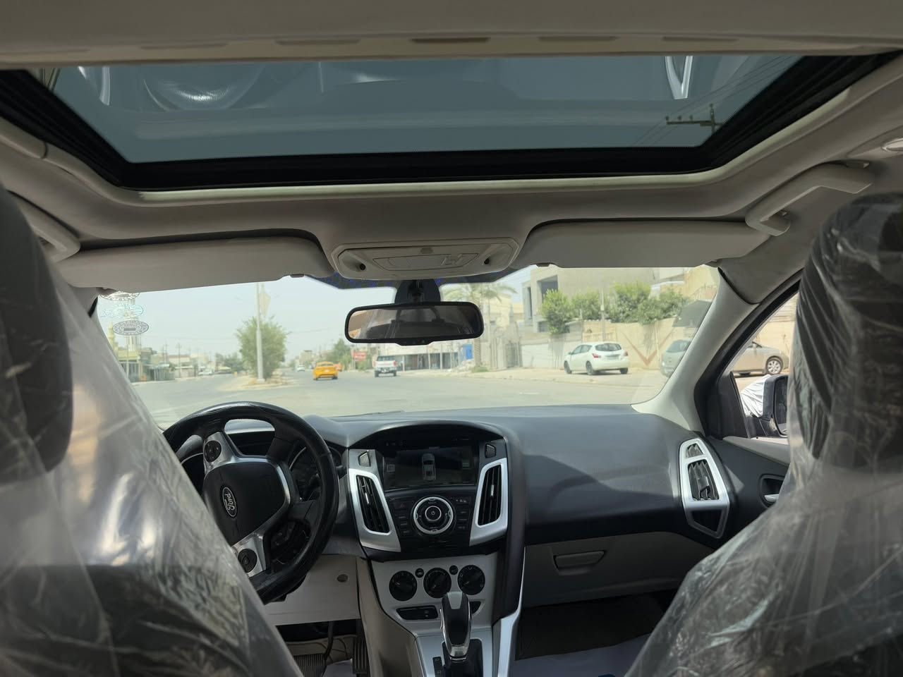 🔹 الموديل: 2013
🔹 المكينة: 1.6 دوش المرغوب
🔹 المواصفات: خليجي
🔹 الحالة: كلين
 كير – المكينة شغالة ممتاز
🔹 الإطارات: جديدة
🔹 البطارية: جديدة
🔹 السقف: سلايت
🔹 الشاشة: رقمية جديدة
🔹 السنوية: جديدة ولوحة جديد باسمي 
🔹 دفتر البنزين: موجود

السعر 82 وبي مجال 
📍 المكان: كركوك
📞 للاستفسار:
***********
