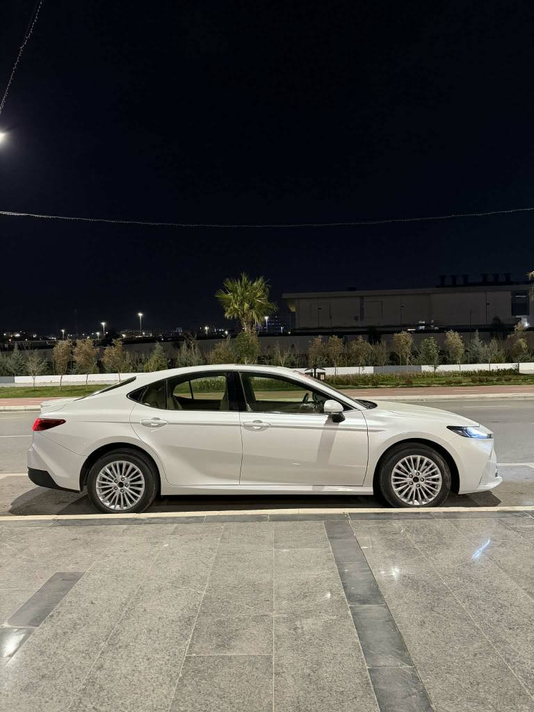 كامري موديل ٢٠٢٥ خليجي سفري شريكه و  زه مان
موصفات le به نزين
سلايت و كوشن كاره با
بصمه و ئوتو هولد
كاميرا و بيش و دوا حاسه و رادار
سه ياره كه ٨ هه زار روشتووه هيجي نيه زور تازه وه ك سفر وايه
به شه رتي تحويل و غرامه
سعر ٢٨٠ مجاليكي زور كه م
***********
شوين سليماني كركوك, العراق
