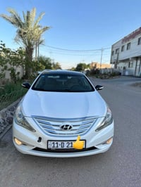 سوناتا موديل ٢٠١١ خليجي محرك ٢٤٠٠ فول رقم بغداد انكليزي باسمي كفاله عا...