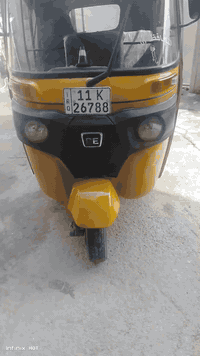 السلام عليكم تكتك للبيع موديل 21 شهر 6 تكتك جاهزه بيهه صبق برباع مكان بغداد المعامل  العماري السعر 7وميه وبيهه مجال تحويل شرط ***********
