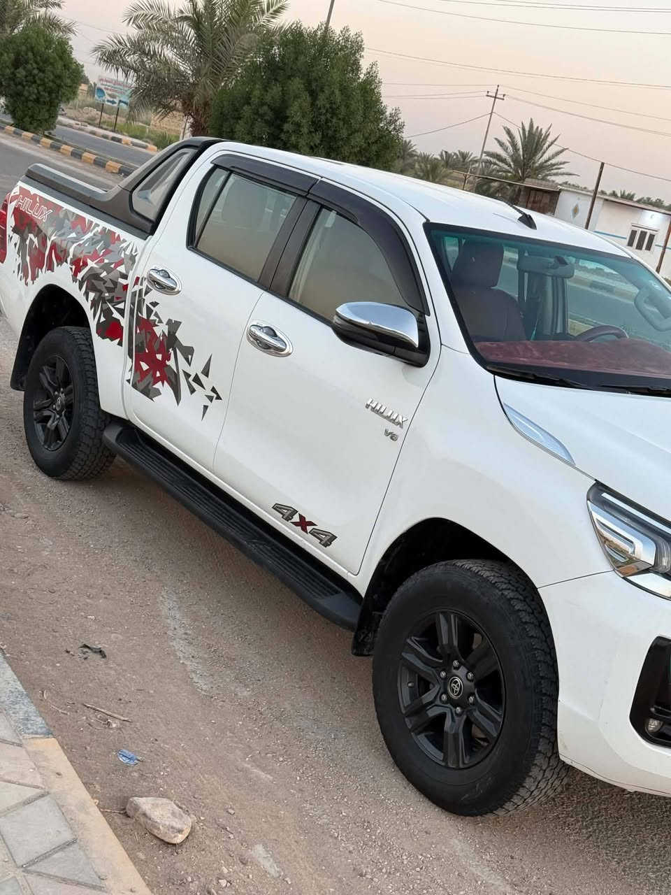 السلام عليكم تي ار دي للبيع مكفوله كفاله عامه سنويه بأسمي
موديل  2022 
📞 ***********
