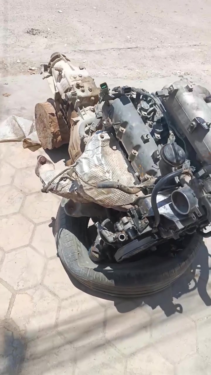 مكينة ستاركس بانزين كاملة هية وتفرعاتها دكشن عالي بس الاكسن مابيها مكينة بيها سيلكون ابيعك مجفتة حتئ ما اتفاشل وي اي شخص تصويرها موجود قبل التحوير  عنواني ناصرية مركز ***********
