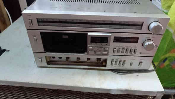 مسجل ياباني اسمه( باند) تطلع بي بس وشه سعره 30 مع التوصيل للاستفسار على الرقم ***********
