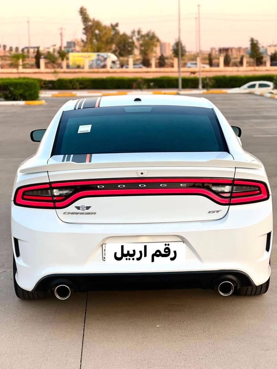 مواصفات الوارد الكندي البارزة تمتاز سيارات التشارجر الكندية بمواصفات قياسية تتفوق على نظيرتها الأمريكية، وأهمها : التدفئة: تدفئة المقاعد الأمامية والخلفية، وتدفئة الستيرن، وتدفئة المرايا الجانبية. العدادات تكون القراءة الأساسية فيها بـ (الكيلومتر) ودرجات الحرارة بـ

(السيليزية). الإضاءة : نظام DRL إضاءة نهارية مستمرة إلزامي في كندا. المواصفات القياسية لفئة SXT المحرك 6 سلندر سعة 3.6 لتر (Pentastar) . الناقل : أوتوماتيكي 8 سرعات (Torque Flite) . الترفيه: شاشة وسطية قياس 7 أو 8.4 بوصة تدعم Apple CarPlay و Android Auto. الأمان: حساسات خلفية كاميرا للرجوع الخلفي، ونظام مراقبة النقطة العمياء (اختياري) . الراحة تشغيل عن بعد كشن السائق كهربائي ومكيف هواء أوتوماتيكي ثنائي المنطقة على بركة الله تعالی سیاره جارجر للبيع كلين رقم اربيل فقط محدث دعاميات وبنيد فقط سياره جاهزة خير من الله شراي يتصل رقم ***********. سعر 230 بيه مجال سياره باسمي تحويل ثاني يوم

بسيط مديل 2019

9+

رقم اربيل
