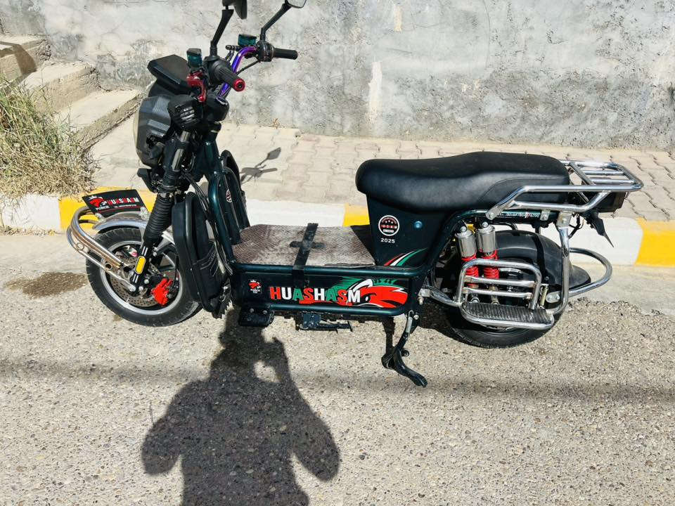 السلام عليكم دراجه شحن موديل ٢٥ بطاريات فول بس بيها ضلعه كهربائيات كلها شغاله السعر ٤٥٠قفل اشراي يتصل ويدلل ***********
