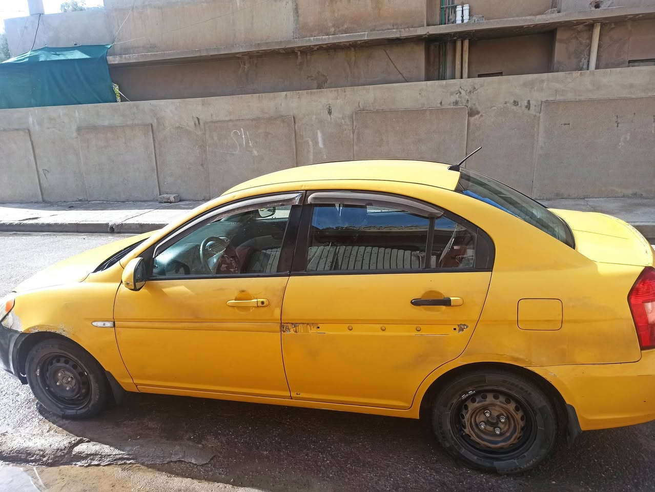 السلام عليكم اكسنت ٢٠١٠ كابون بنزين 
منظومه غاز   طخم دبلات + باتري + تايرات كله جديد كير جديد محرك (بدايه صرف) 
رقم بغداد السعر ٨٠
الرقم : ***********
