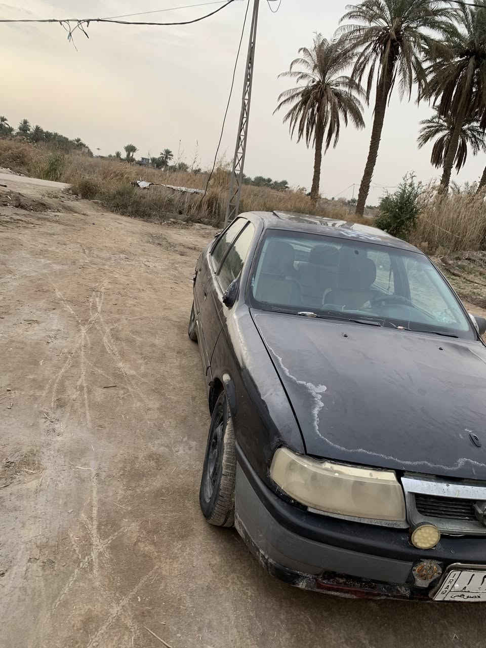 السلام عليكم اوبل فكترا للبيع موديل 92 سياره بسمي سنويه لل27 السعر 14 وبيها مجال مكاني الديوانيه رقم الهاتف ***********
