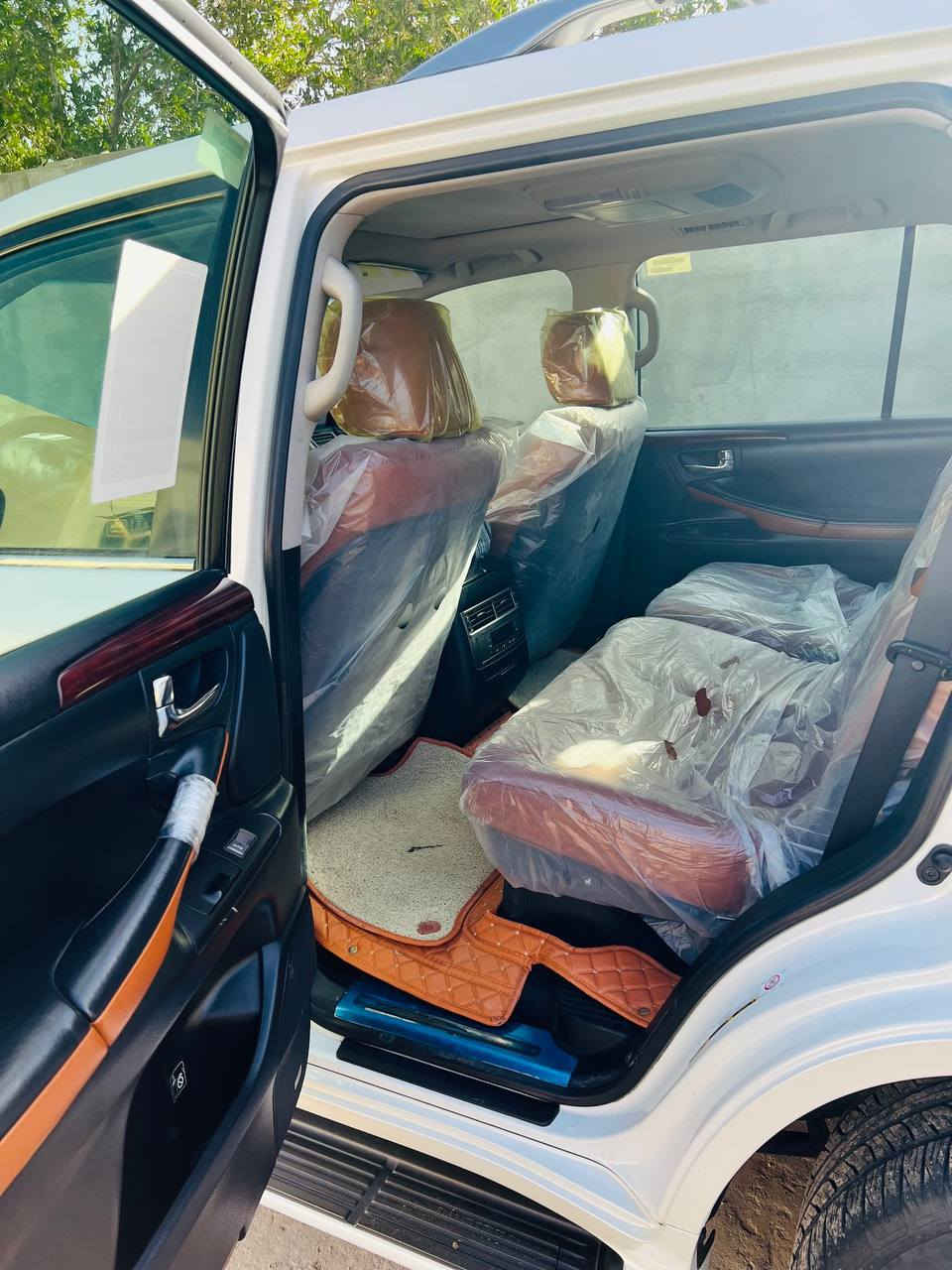 لكزز 2011
فول مواصفات مكفوله من الصبغ والضربه ماعده شخط بسيط بالباب وره السايق
مكينه 570 /8 سلندر لون ابيض
السعر 3 دفاتر و70 ورقه وبيهه مجال بسيط للشراي
العنوان /البصره/الدير/النشوه
الرقم:***********
