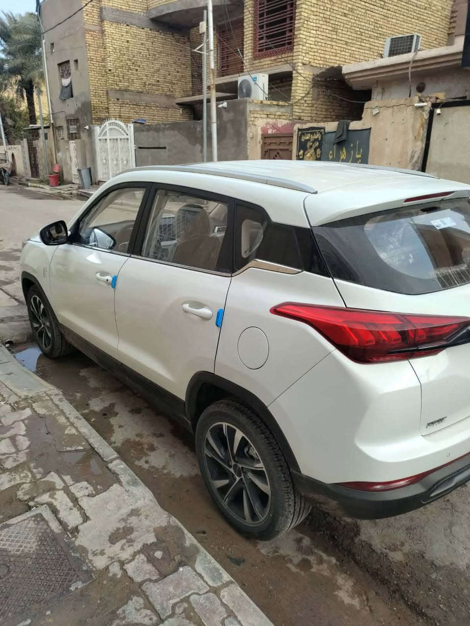 بايك x35 موديل 25 زيرو حره التحويل مباشر
3_حساسات امامية خلفية تحكم ستيرن كهربائي رياضي

4_سعة المحرك 1500 تيربو

5_فتحة السقف كهربائي
ماسحات امامية خلفية
6_سيارة حلوة اقتصادية بالبانزين 
7_لايت امامي تحكم درجات زنون 
البك لايت شكل حلو تدرج بالاوان 
8_جنح خلفي سوبر سبورت مكاني الكوت اتصل ع رقم وبخدمتك ***********
