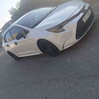 كورلاه دخول جديد مديل 2023 بانزين فقط ماشيه 26 ميل حادثه البنيد فقط بد...