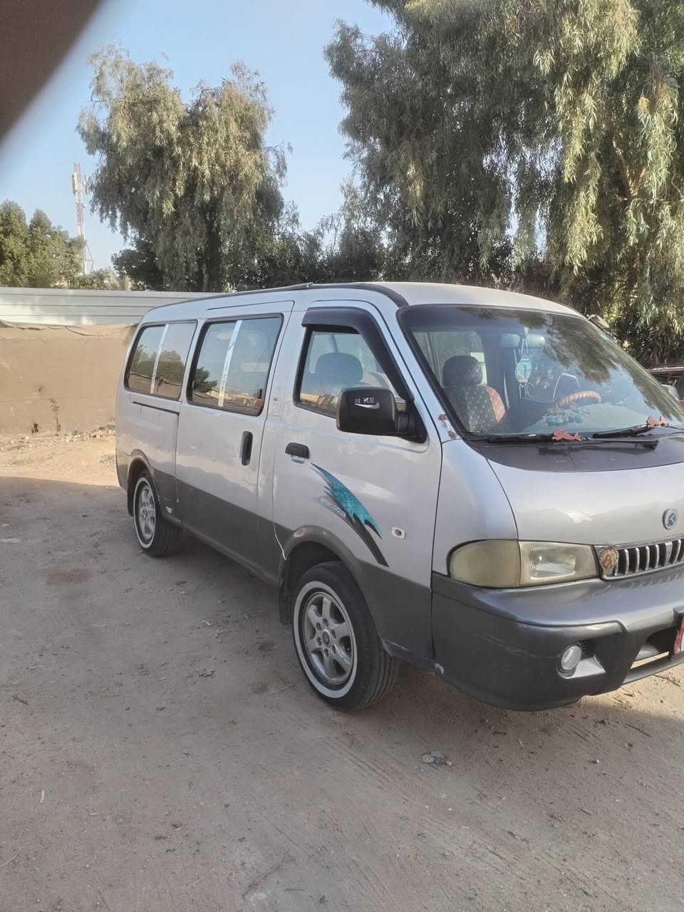 سلام عليكم
كيه بريجو 2004

تخم تاير جديد. 
المكينه 3000 ما بيه لا تنقيص ولا بخار. 
مسكر. 
مصبوغه جماليه حزام. 
دوشمه جديده. 
رقم انكليزي بغداد. 
وتحويل مباشر.

استفسار والسعر على رقم 
***********

***********
