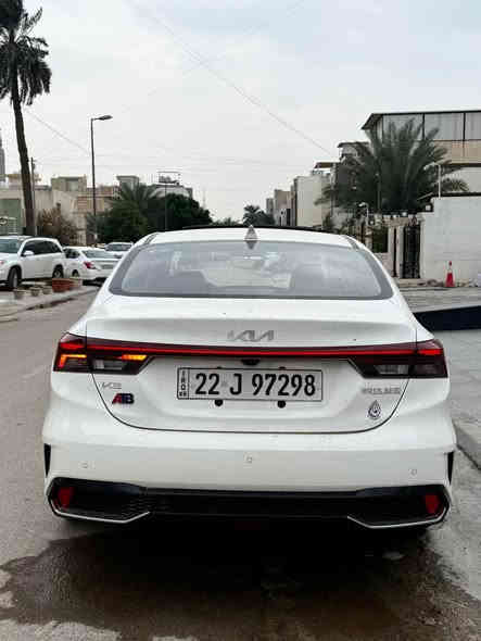 السلام عليكم 
كيا k3 موديل 2024 فول مواصفات 
ماشيه31الف كيلو
مكفوله كفاله عامه من كلشي لا صبغ ولابارد ولا حتى شخوط
بصمه
سلايد
كشنات جلد 
حساسات اماميه وخلفيه 
كامره خلفيه 
شاشه جبيره 
مري شفط وكهرباء 
فول تحكم ستيرن 
مداخل شحن تايبسي
مود درايف (سمارت_نورمال_ايكو_كومفورت)
شاشه ديجتال 
بجم لد وزنون 
بك لايت لد 
وباقي المواصفات المعروفه 
السياره مكفوله كفاله عامه من كلشي 
رقم اربيل الجديد وهزه جديده تحويل مباشر 
السعر144 ورقه وبيها مجال 
مكانها بغداد اليرموك 
*********** بغداد
