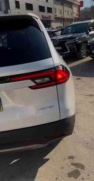 كراند هايلند 2024  limted
فئه المتيد 🔥

رجاء الي ميعرف شنو كراند ليجي يتفلسف وعباله هايلندر معروضه وينطي بسعر الهايلندر 

كراسي VIP
مكفوله كفاله من كلشي 
مواصفات 
بانوراما
فور ويل 
رادارات فول 
سماعات JBL
كشنات تدفئه تبريد 
ستيرن تدفئه 
خزن كشنات 
صندوك كهربائي 
كامرات 360 درجه 
شحن وايرليس 
درايف مود  ايكو سبورت نورما والترال 

نزول منحدرات 
هاندبريك بصمه 
اوتو هولد 
شحن وايرليس
بردات جانبيه 

السعر  480$ ومجال  مرقم وجاهز اربيل 

كفاله من الدعاميه للدعاميه شرط 
*********** دهوك
