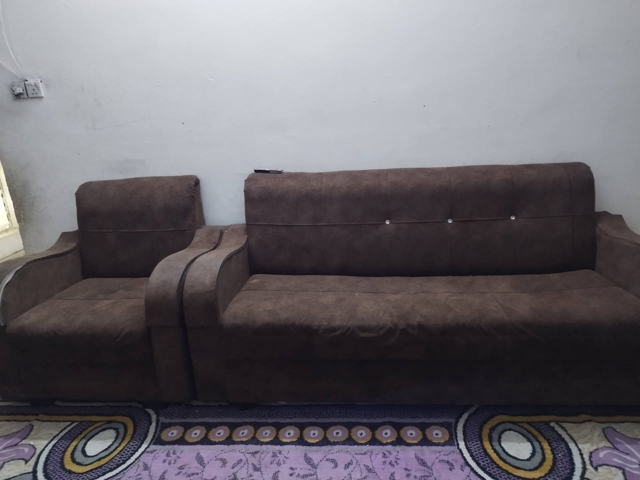 لبيع بغداد زيونه سعر 200 ***********
