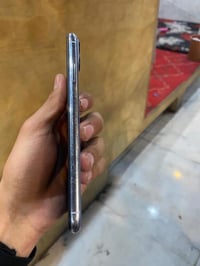 آيفون اكس ماكس • ٦٤ • بطارية ١٠٠٪