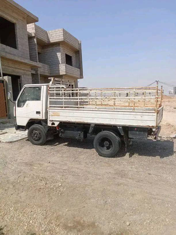 السلام عليكم سياره للبيع حمل جانبي صاحبه الشرعي موجود كير شغال محرك شغال شاصي السمك مالو تقريبا قياسو ١٨ سانتيم يتحمل  حصة كاز بيها تصلح انت تعمللها جك واتصير كلاب اي دعمه مابيها اي صبغ مابيها رقم نينوى اتصل***********/ *********** باقي التفاصيل على الخاص
