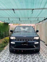 رمضان كريم للبيع جيب  موديل 2021 سومت خليجي مكفوله فول مواصفات 1/1 جكا...