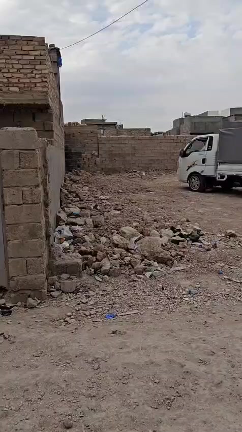 ⭕️تسلسل 1134
🟢 قطعة ارض للبيع في الفلوجة الجولان قرب ثانوية جنين للبنات
📍طابو زراعي تحويل
📍مساحة: ٢٤٥ م

🟢سعر البيع : 43 مليون دينار مع المجال 

🟢مكتب دجلة الهندسي للعقارات حي الجولان قرب صناعة الجولان للسيارات مجاور سوبر ماركت الهلال
للاستفسار  الاتصال
‏‭٠٧٥٠ ٦١٤ ٦١٩٠‬
‏‭+٩٦٤ ٧٨٢ ٩١٧ ٤٧٠٨‬
