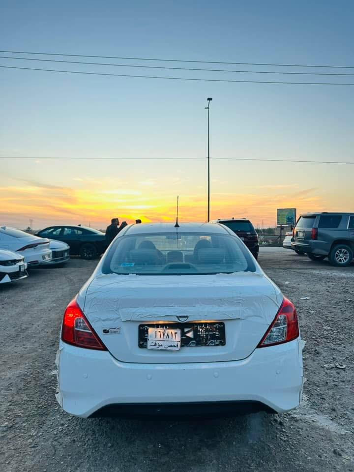 السلام عليكم للبيع نيسان صني موديل 24 خليجي 
تبديل جاملغ وبنيد بليته زركه  حره بدون رقم 
ماشيه 47مكان سماوه الرميثه 
***********
سعر 90
