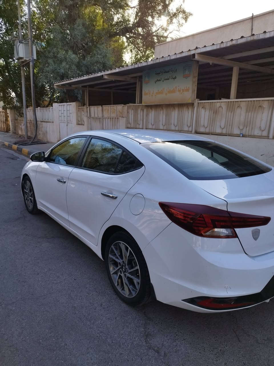 اسلام عليكم الإنتر 19 خليجي كفاله رقم بغداد ابسمي كفاله فوال واحد ع واحد مراوس فقط سورنتو خليجي من 16 وفوك محرك 4 سلندر. ***********
