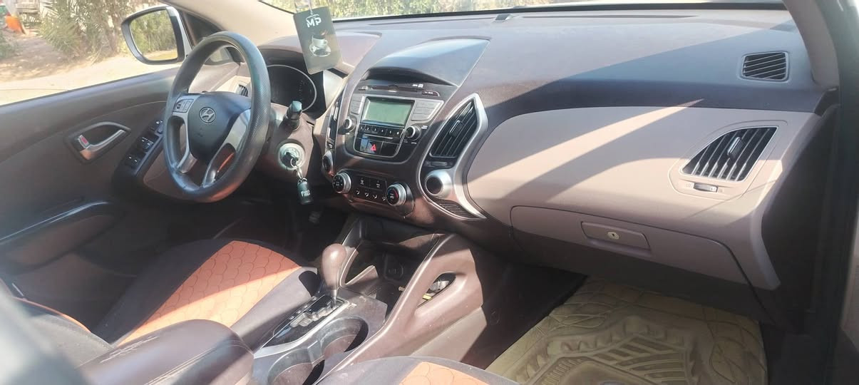 السلام عليكم توسان ٢٠١٢ خليجي محرك 2000 دوش بلادي ع الشركه حداديه جديده السونار داخل المنشور شوفه واقتنع واتصل وبيك خير وادلل رقم بغداد تحويل مباشر السعر 120 بيهه مجال مكاني بغداد اليوسفيه ***********
