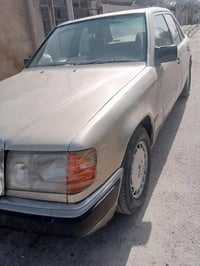 مارسدس دب  موديل 1990 رقم بغداد محرك VVT مكفول جديد كير مكفول جديد سيا...