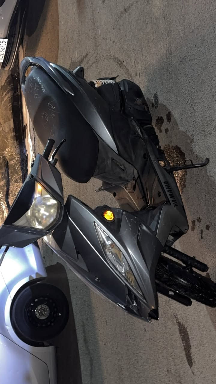 دراجه جي تي آر( GTR ) للبيع
المواصفات معروفه ميحتاج
الدراجه مال رمبه وكفاله تروح توديها لاي فيتر وتفحصها واذا بيها شي رجعها عليه 
السعر 1375 ألف ❗️❕❗️❕❗️❕❗️
العنوان : بغداد المشتل 
الرقم : ***********
