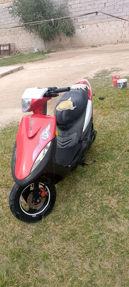 السلام عليكم دراجه ماكس عدلة رمبة صارلهة أقل الشهر من طلعت من الحاوية الدراجة كلهة ختم واحد وبرغي واحد ما مفتوح بيهة ول الصلنصة البلاد موجودة المكان الوركاء ***********
