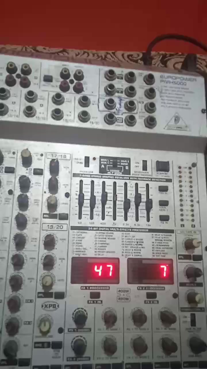 بهرنجر الماني للبيع 01147891791


**إذا كنت صاحب هذا الإعلان وتريد حذفه لأي سبب، رجاءا أرسل رسالة إلى الدعم الفني**