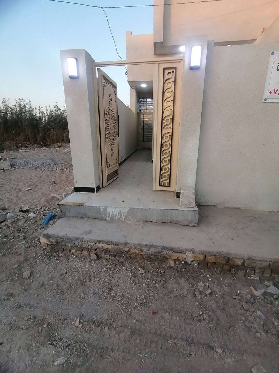 دار عدد ثنين البيع جاهزات السكن وره البدعة بزراعي الاستفسار عاله هاذه رقم ***********
