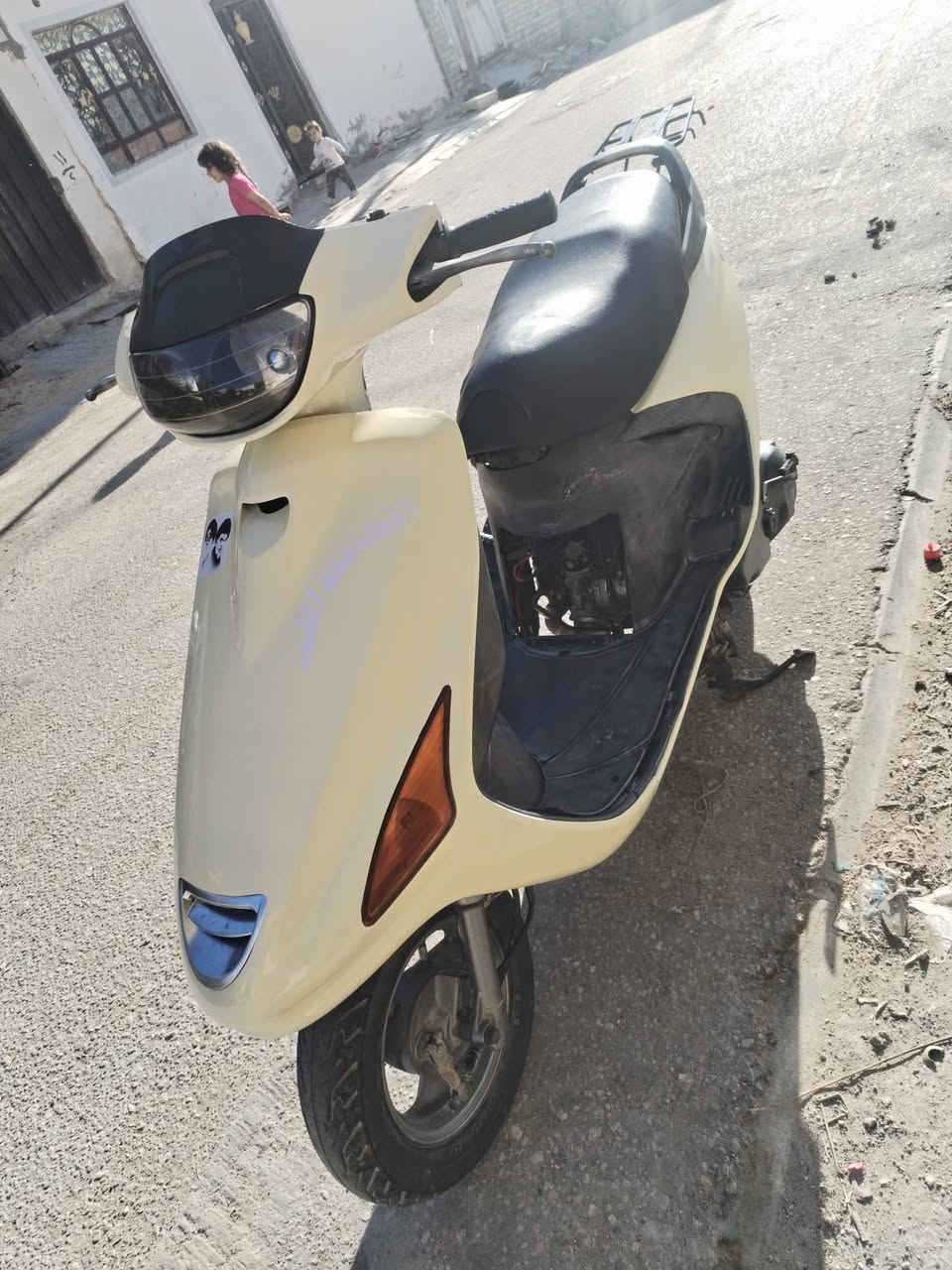 سلام عليكم دراجة فراشه نضيفه دراجة شلعة ومعدل خير من الله الدراجة مامفتوحة دراجة كهربائيات كلة شغال دراجة كل نقص مابيه دراجة فول نضافة السعر 550 وبية مجال مكاني نجف الرقم ***********
