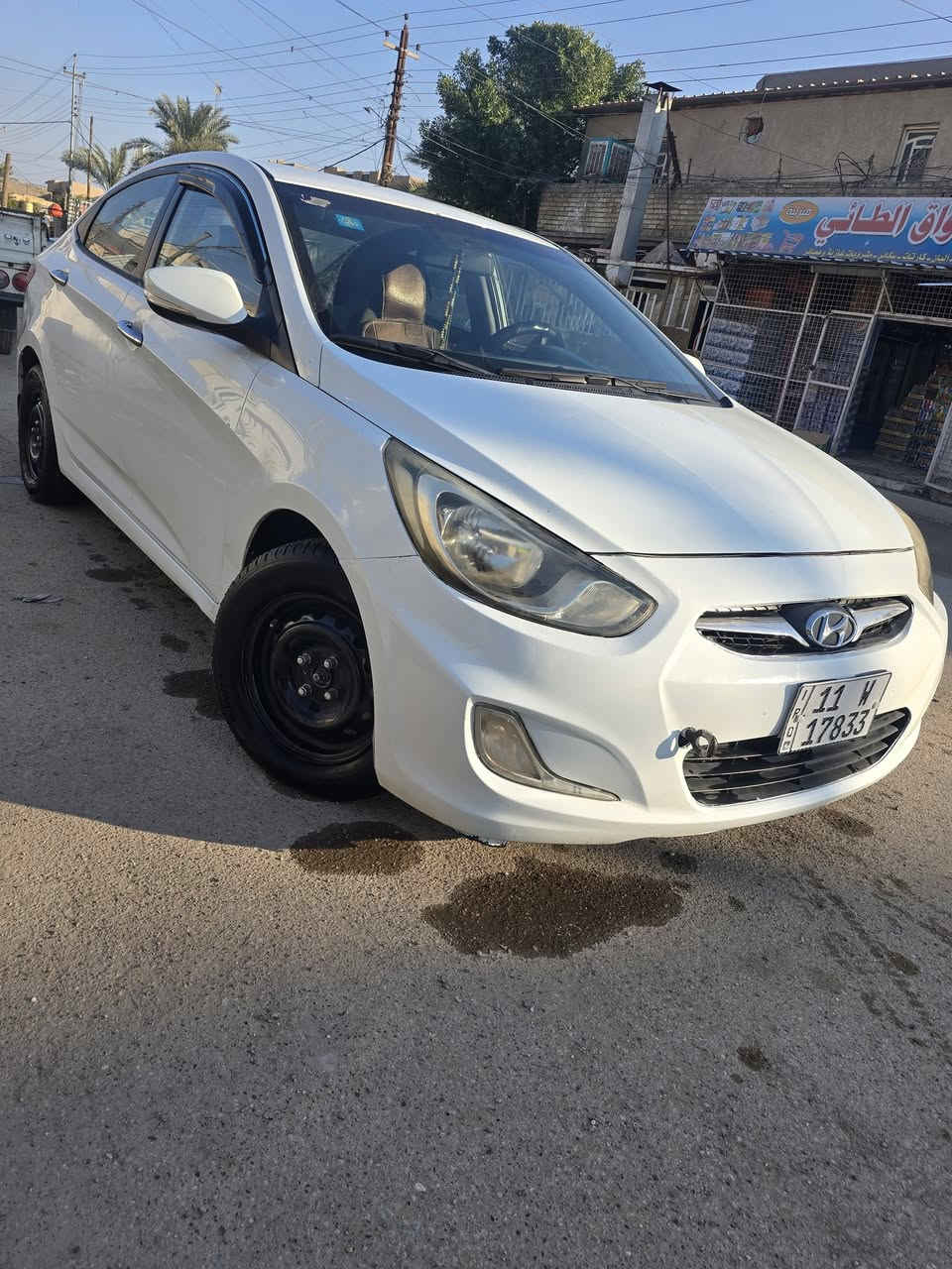 السلام عليكم اكسنت 13 خليجي بيه قطعتين رش الباب الخلفي وجاملغ سعره ٩٠ وبيه مجال ***********
