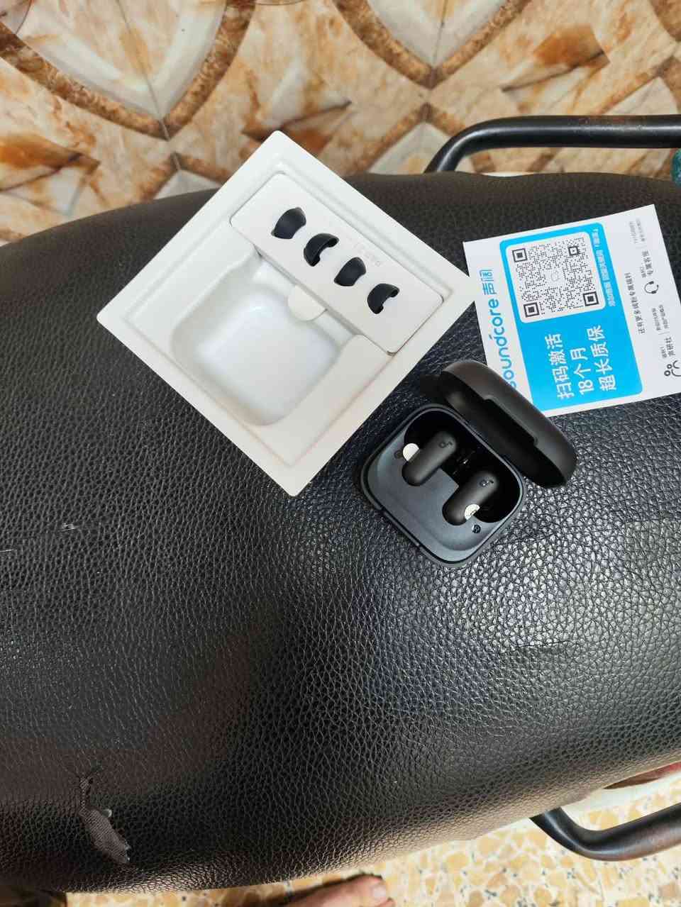 ايربودات القطعه عله18هية والتوصيل


**إذا كنت صاحب هذا الإعلان وتريد حذفه لأي سبب، رجاءا أرسل رسالة إلى الدعم الفني**