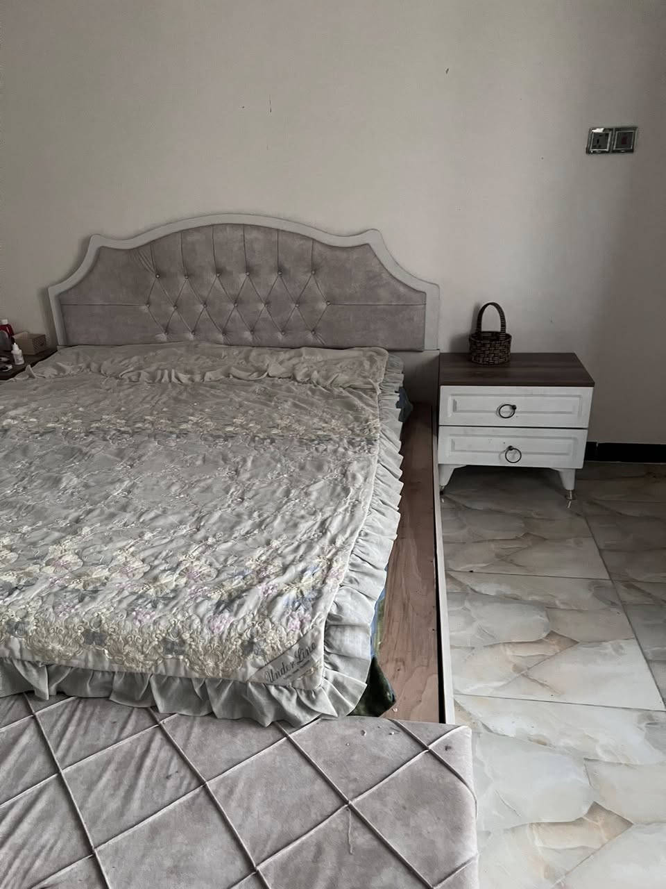 غرفة تركيه للبيع مستعمله النظافه ٧٥٪؜


**إذا كنت صاحب هذا الإعلان وتريد حذفه لأي سبب، رجاءا أرسل رسالة إلى الدعم الفني**