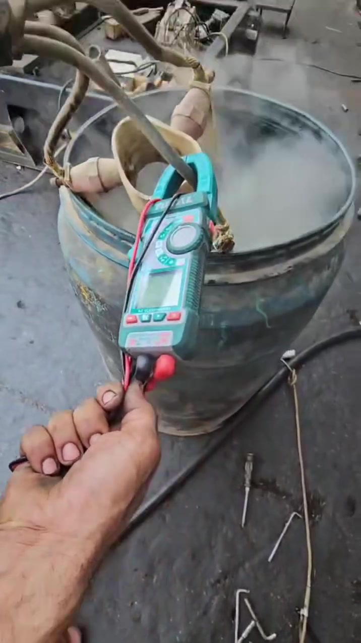 لكل فيز 100 امبير 
300amp حمل مستقر 
كمنز 110kva Stamford uk 
كراج الاصدقاء للمولدات الكهربائية 
السعر 58 ورقة 
مولدات كربلاء الصناعي


**إذا كنت صاحب هذا الإعلان وتريد حذفه لأي سبب، رجاءا أرسل رسالة إلى الدعم الفني**