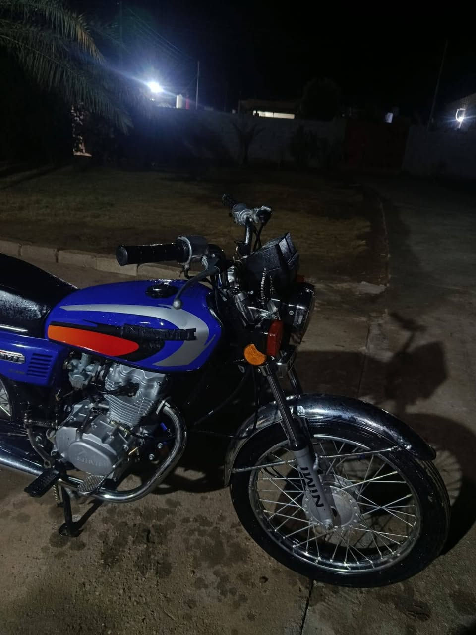 السلام عليكم دراجة للبيع اوراق سكنر 25صالهة 6اشهر من طلعت كفالة من طول لطول بعدهي جيس الدراجة ماطاختهة صبانة  مكاني شطرة سعر 725وبيها مجال رجا المايشتري لا يراسل. رقمي 
***********
