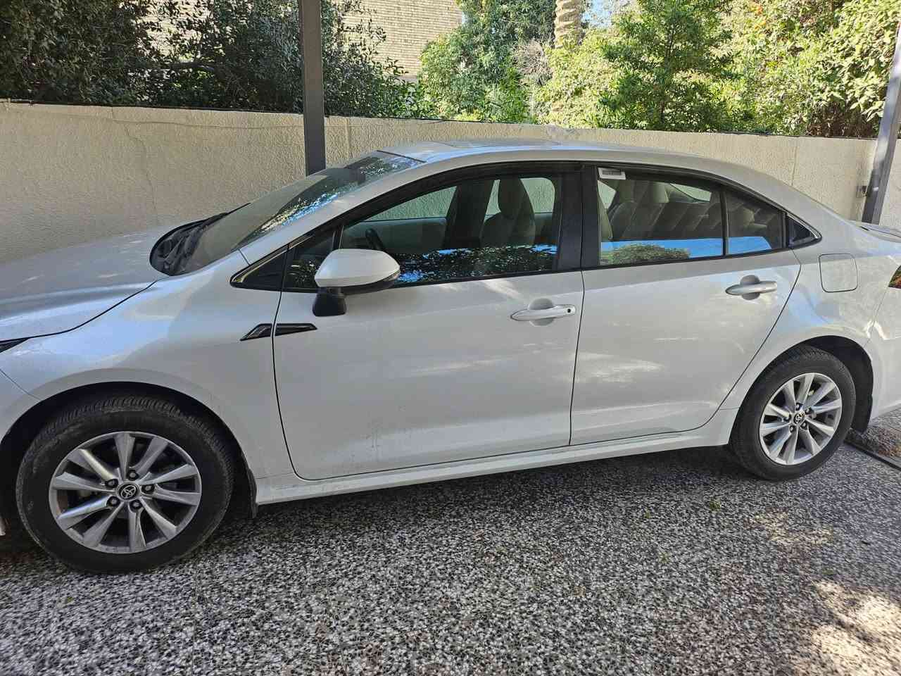 كورلا 24 وكالة ساس ماشيه 26 كفاله بالظمان194 باسمي من الشركه ***********
