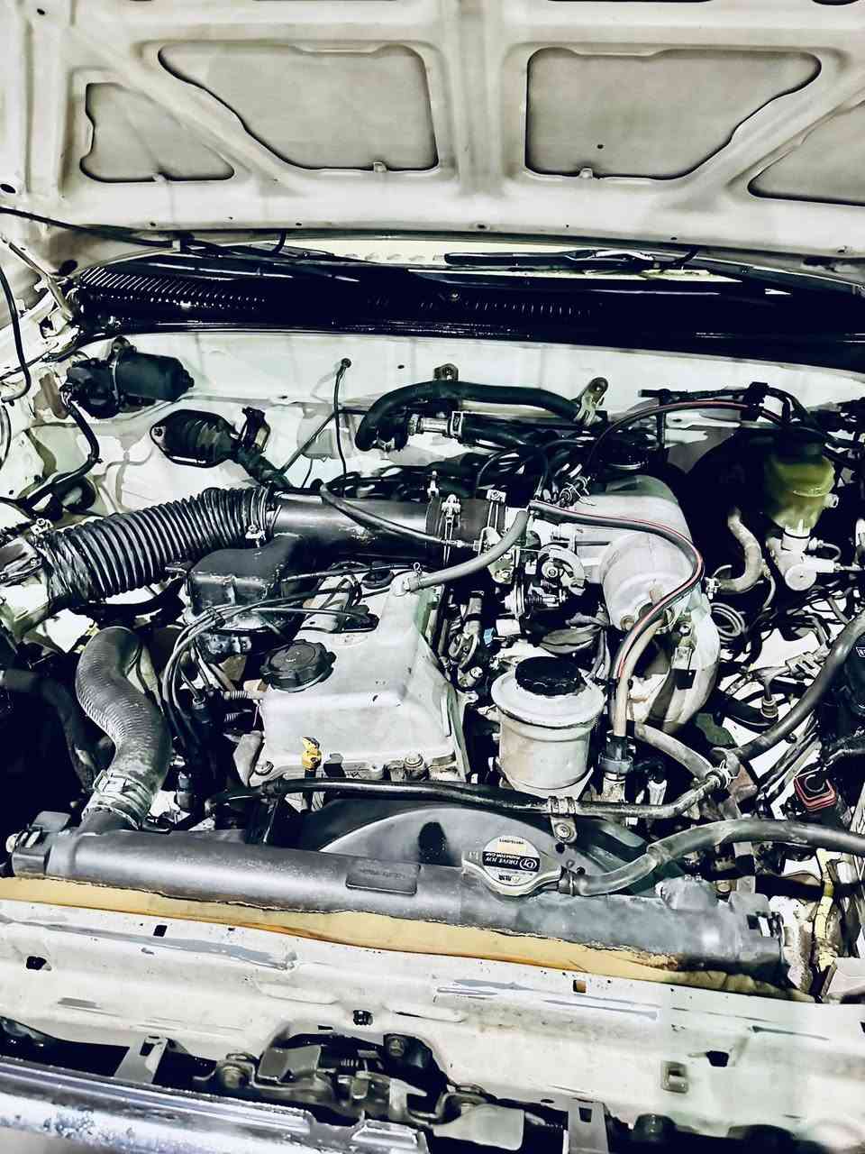 1999موديل تبريد تتفيه محرك كير شرط***********
