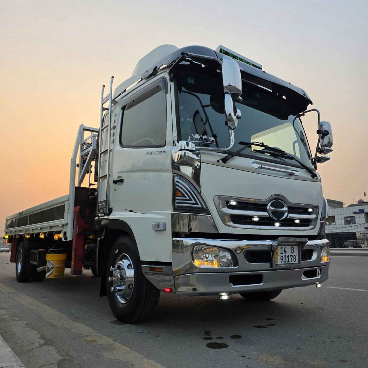 سلام عليكم هينو شيطان كرين
موديل 2021 مكينة80فول عادي بلادي كرين مخالف 3 سلايتات يوكان 

طول ابدي 565/سم/ 

بكان سيارة بغداد 

رقم هاتف/***********
