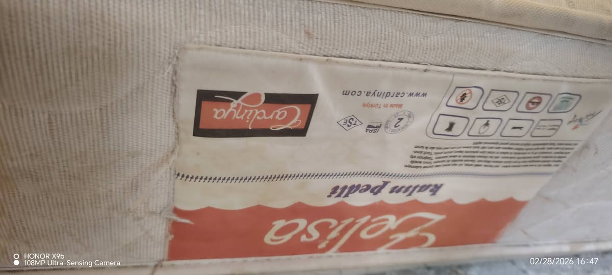 سرير نفرين تركي للبيع مكاني أربيل


**إذا كنت صاحب هذا الإعلان وتريد حذفه لأي سبب، رجاءا أرسل رسالة إلى الدعم الفني**