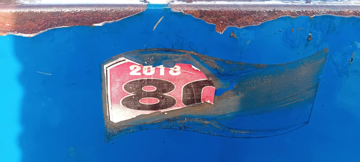 ناثره للبيع نضيفه اتصل***********
