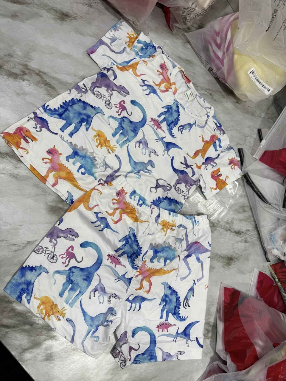 تصوير سريع عالماشي 
متوفر كثير موديلات ولادي وبناتي واعمار مختلفة


**إذا كنت صاحب هذا الإعلان وتريد حذفه لأي سبب، رجاءا أرسل رسالة إلى الدعم الفني**