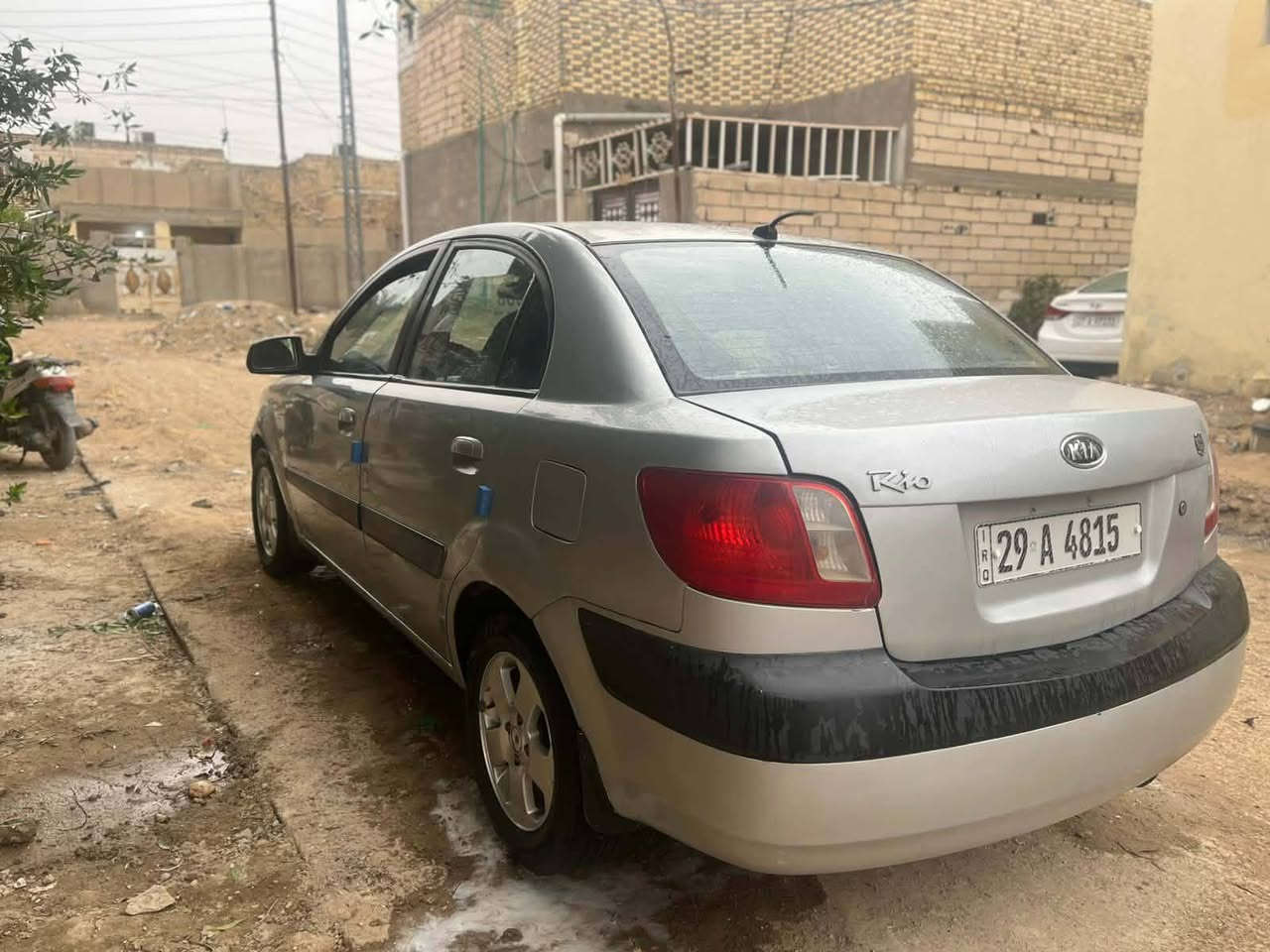 سياره للبيع كيا ريو ٢٠٠٧سياره بأسمي مداور فقط بدون وكاله رقم دولي لسنة ٢٠٣٠مكينه وكير كفاله السعر (٧٢)مكاني ناصريه مركز *********** واتساب
