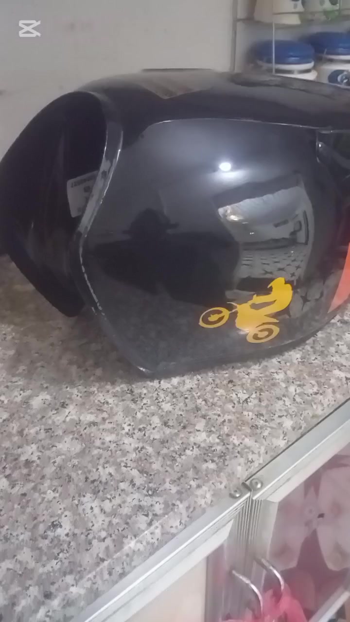 سلام عليكم شباب دراجه لبيع تعمير كامله بس تانكي احمر مو وياهه بس اسود  قفل 700 كلك


**إذا كنت صاحب هذا الإعلان وتريد حذفه لأي سبب، رجاءا أرسل رسالة إلى الدعم الفني**