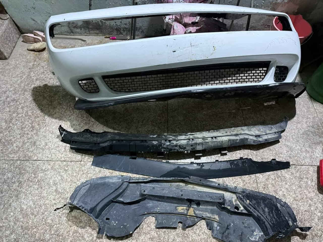 دعامية جالنجر للبيع من 15 وفوك مصبوغة وكاملة العنوان البصرة اربع شوارع قيم بألي يرضي الله 
***********
