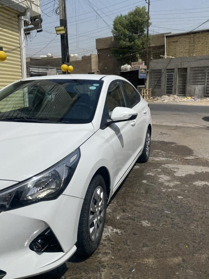 سلام عليكم.  اكسنت موديل 2022
ماشيه49
شاشه كامره حساس 
مخرج اوكس خلفي امامي
تبريد قطعتين 
سياره حلو نظيفه
بيه بارد شويه بقبق جنطه بدون صبغ
موقع حي جهاد
سعر ١٣٣
***********
