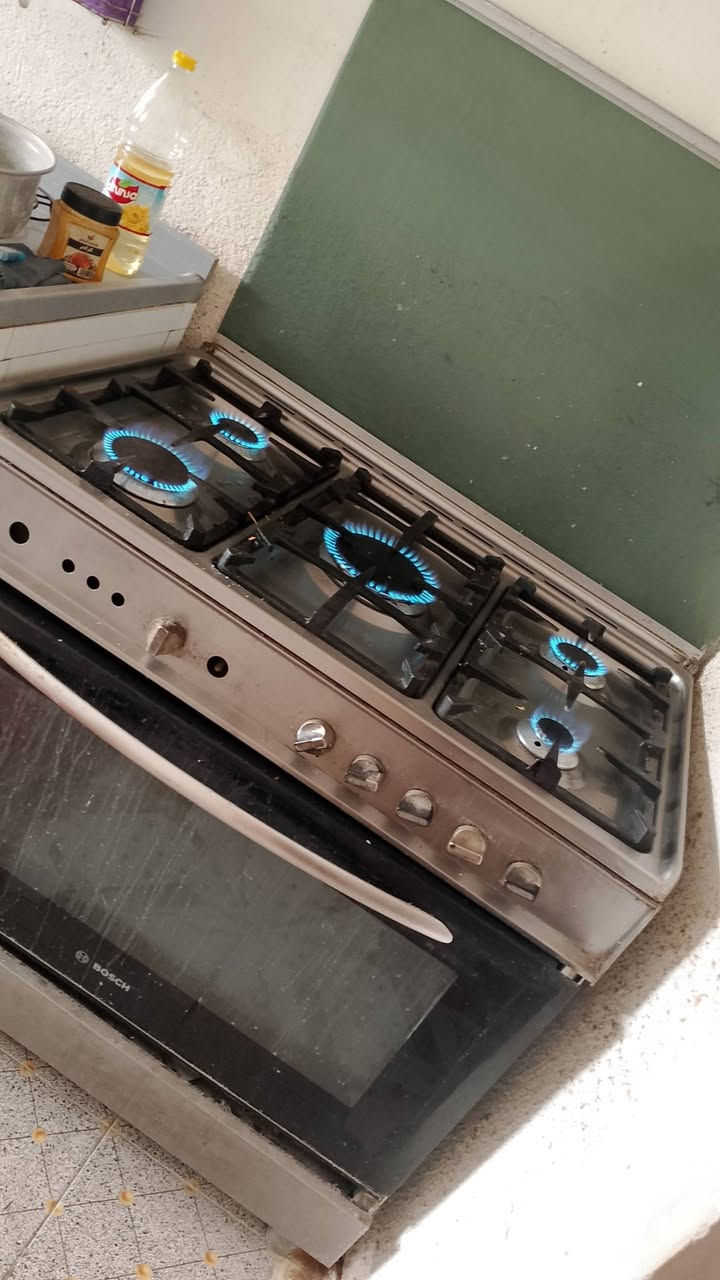 مرحبا طباخ نظيف كله شغال حته الفرن السعر 170 وبي مجال العنوان الشطره حي الشرطه


**إذا كنت صاحب هذا الإعلان وتريد حذفه لأي سبب، رجاءا أرسل رسالة إلى الدعم الفني**