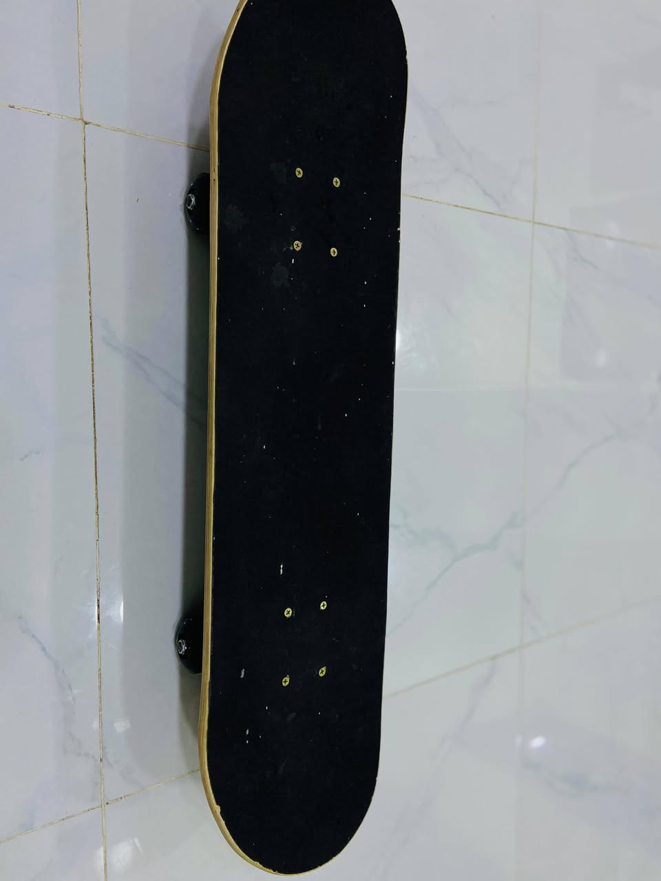 سكيت بورد اصلي للبيع السعر 30
استعمال قليل / 7 طبقات / يحمل وزن 150 kg / تواير جلاتين


**إذا كنت صاحب هذا الإعلان وتريد حذفه لأي سبب، رجاءا أرسل رسالة إلى الدعم الفني**